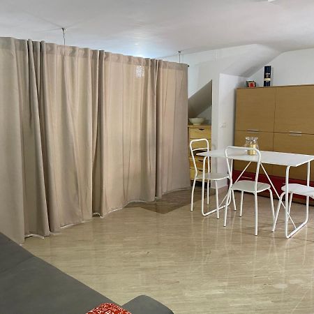 Вилла Casa Badino Террачина Экстерьер фото